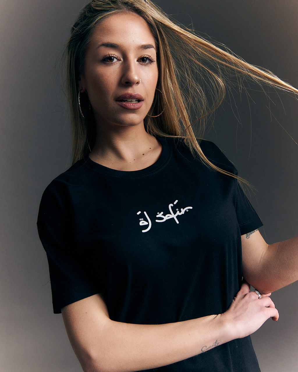 PACK CAMISETA CABALLO GANADOR NEGRA + CD BLOW UP